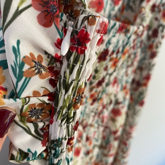 LOST + WANDER floral summer slit dress M - Picture 5 of 10
